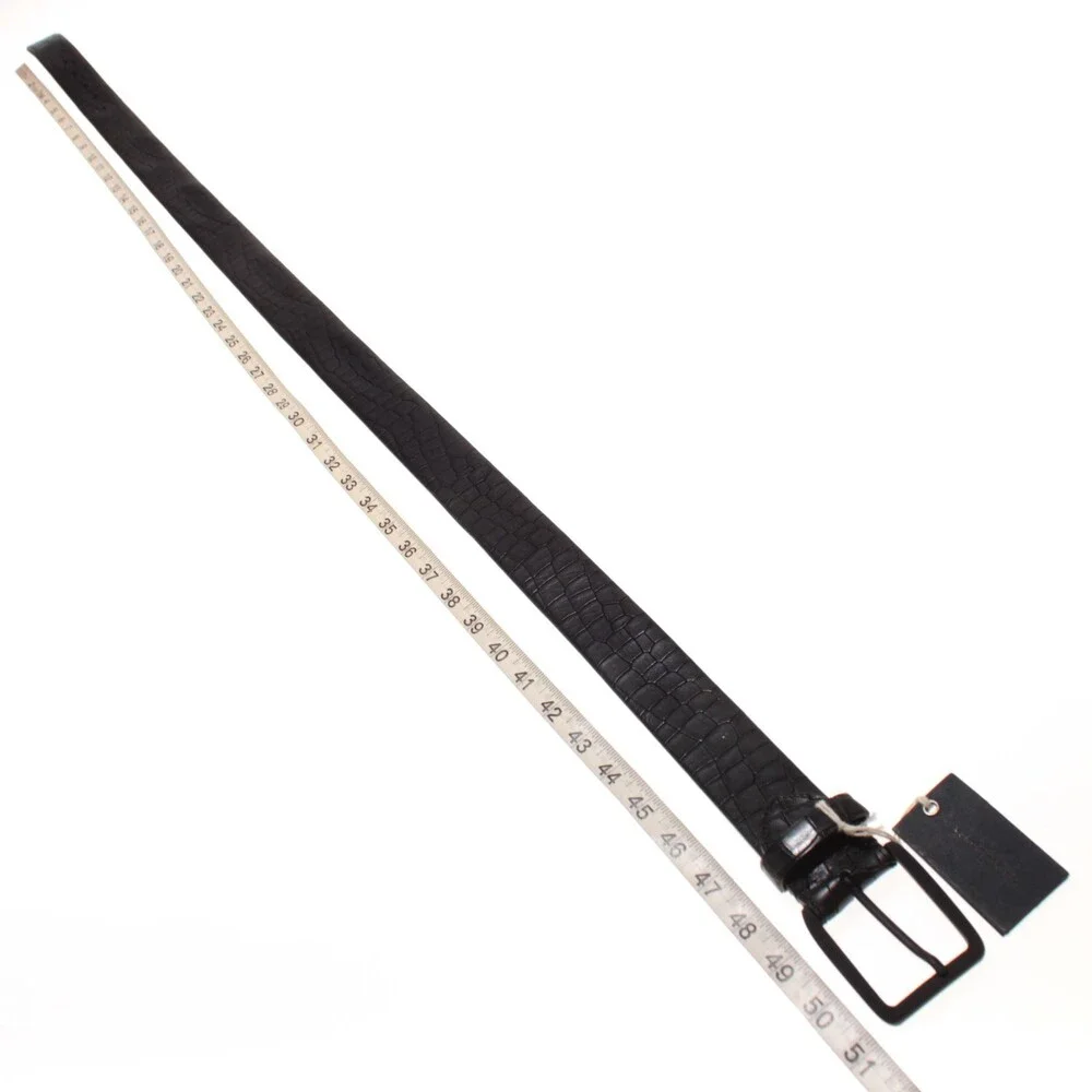 Veneta Cinture NWT Classic Belt Size 115 (US 44) in Black Leather Made in Italy